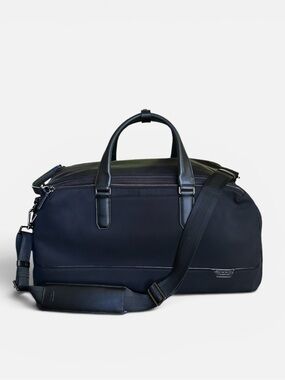TUMI Harrison Port Weekend Duffel Navy Leather Carry On Travel Bag